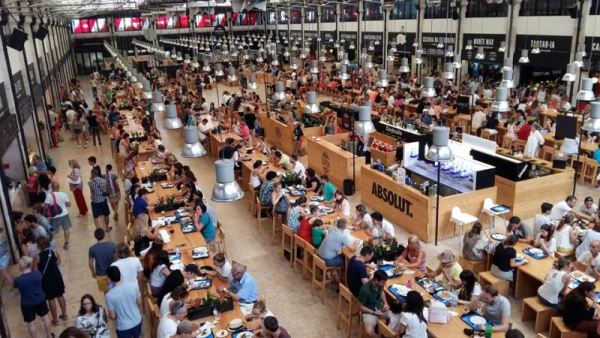 A Mercado da Ribeira piacán kulináris élvezeteket kaphatunk