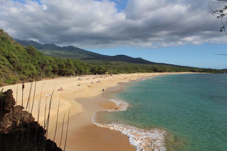 Hawaii legszebb tengerpartjai tartozik