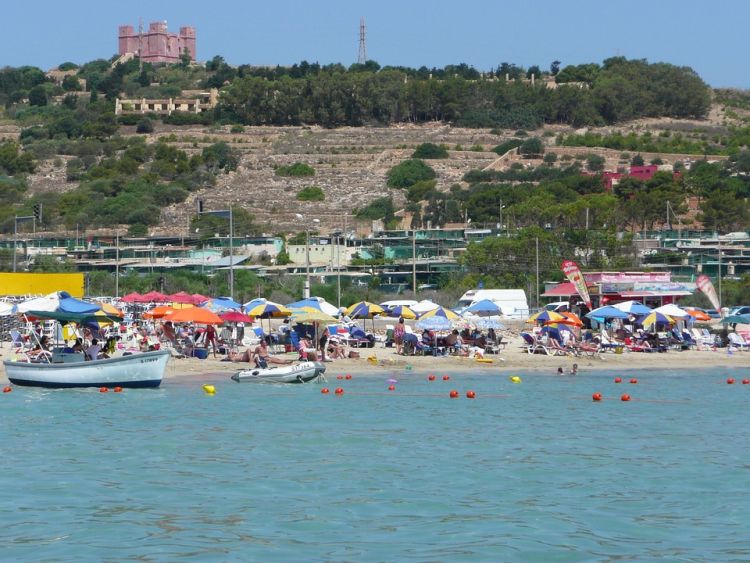 Sokak szerint Mellieha a legszebb tengerpart Máltán