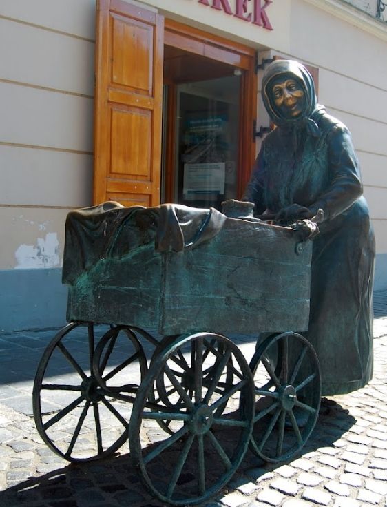 Kati néni a fehérvári piac ikonikus árusa volt