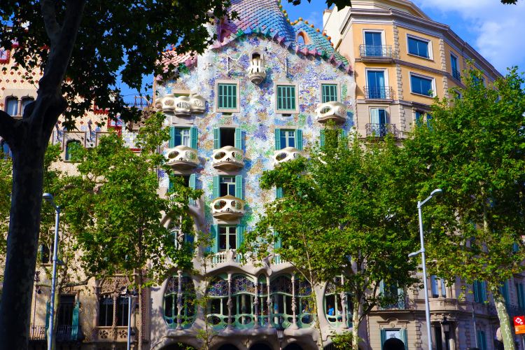 Szecessziós stílusú Gaudi épület