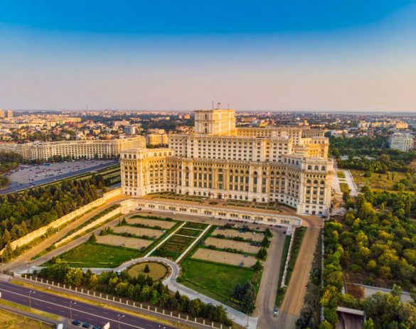Bukarest látnivalók, múzeumok, térképek