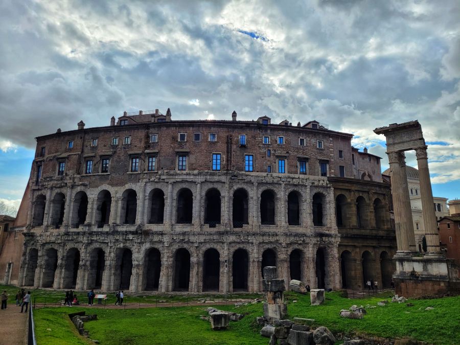 Kis Colosseumnak hívják