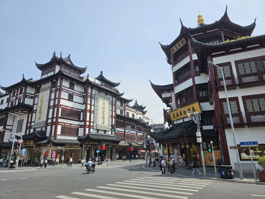 Csodás épületek a Yuyuan negyedben