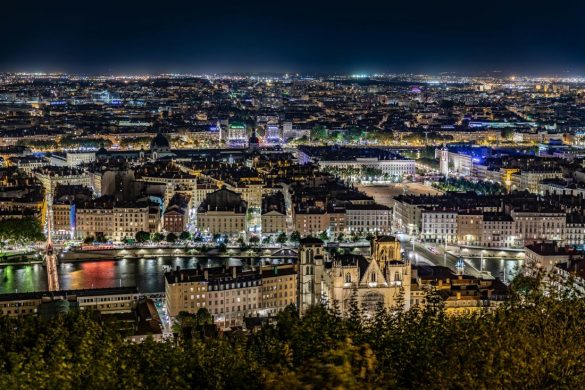 Lyon látnivalók, múzeumok, időjárás, térképek