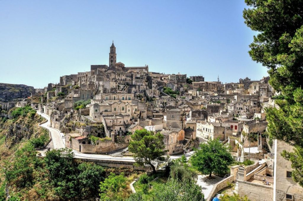 Matera látnivalók, múzeumok, időjárás, térképek
