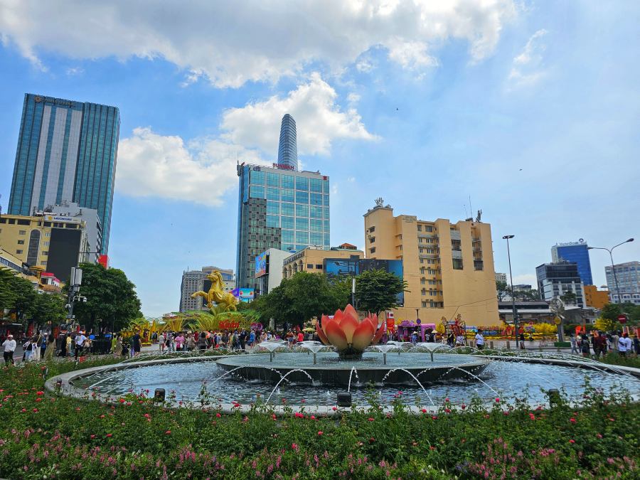 Nguyễn Huệ sétálóutca